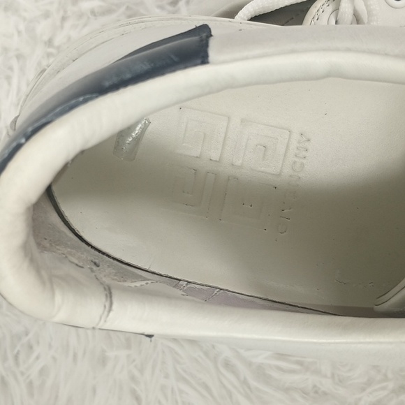 GIVENCHY SNEAKERS - Picture 12 of 13